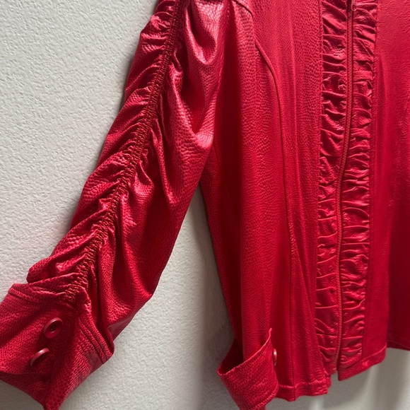 Red Ruched Women's Jacket - Picture 4 of 8
